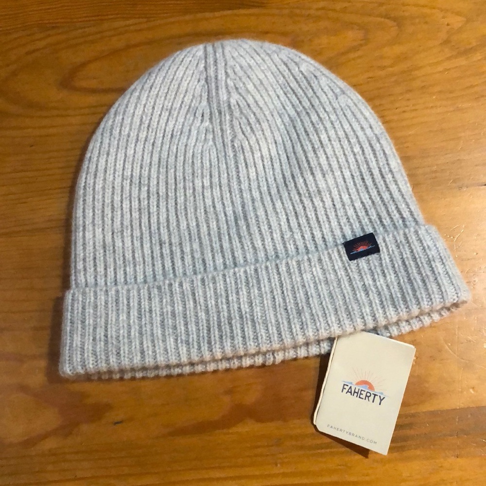Faherty Cashmere Ribbed Beanie
